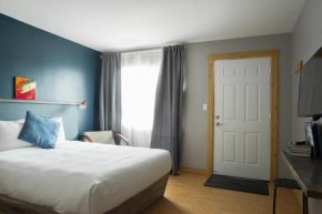 Salt Hotel